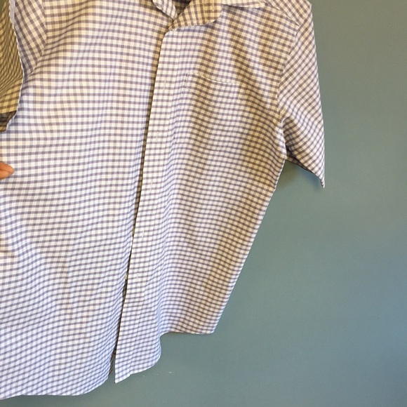 NWOT LL Bean Like New Plaid short Sleeve Button-down Shirt - Picture 3 of 7